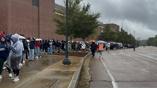 Attendees Line Up for TPUSA Event at University of Mississippi
