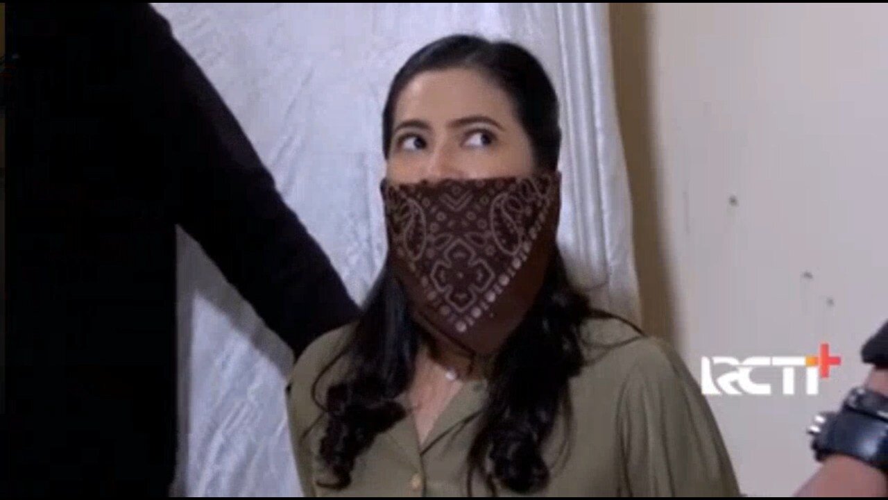 Putri Untuk Pangeran (gagged)