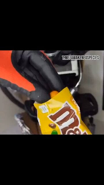 What’s really in the M&M Peanut?