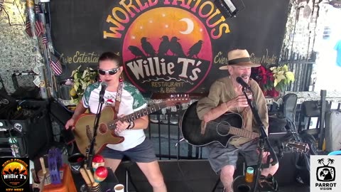 LIVE Music Everyday!