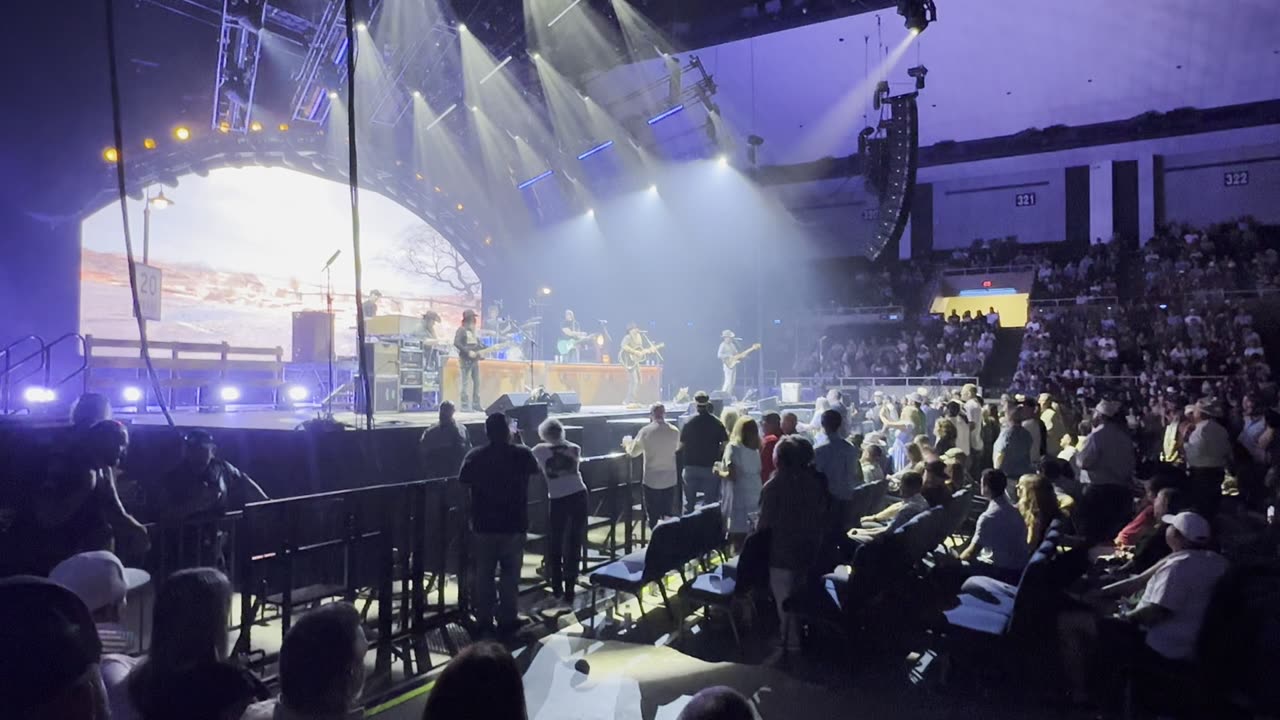 Cody Jinks Same Kind of Crazy as me