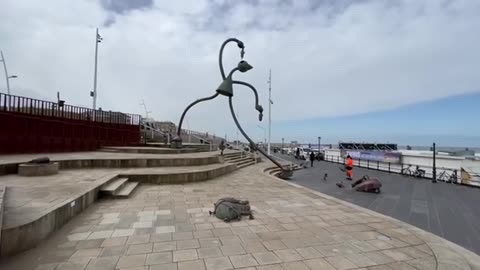 Beelden aan Zee: Sick art in Scheveningen in the Netherlands 🇳🇱