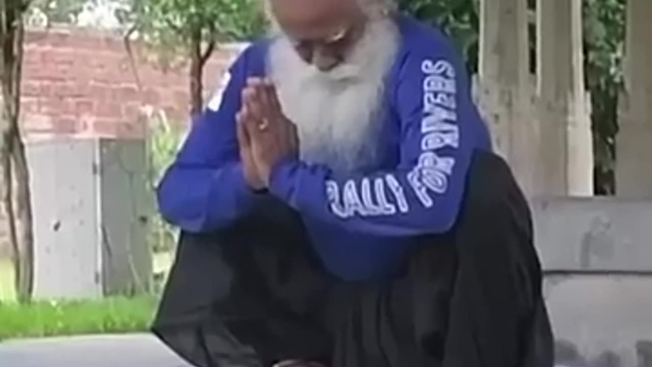 Sadhguru Doing Yoga