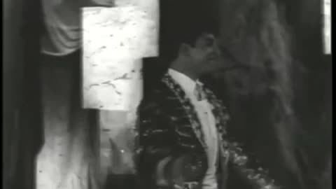 HAYAT BAZEN TATLIDIR SEVENLER KANATLIDIR