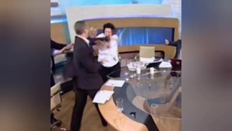 Πέθανε ο δημοσιογράφος #Γιώργος_Παπαδάκης 34 χρόνια στη πρωινή ζώνη!#Αδωνης_Κασιδιάρης άφησαν εποχή