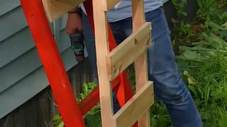 From ladder to scaffolding in seconds ☀️🔨