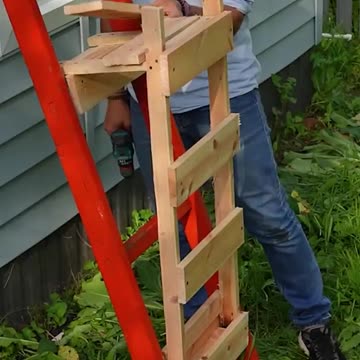 From ladder to scaffolding in seconds ☀️🔨