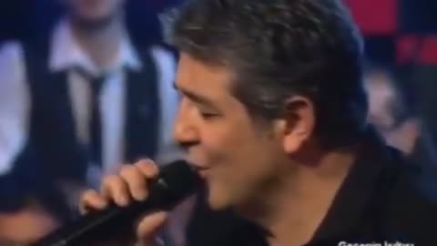 KAPINA GÜL BIRAKTIM