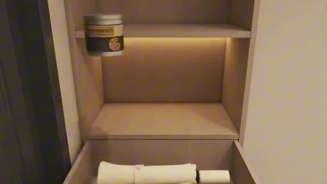 Shoe cabinet design