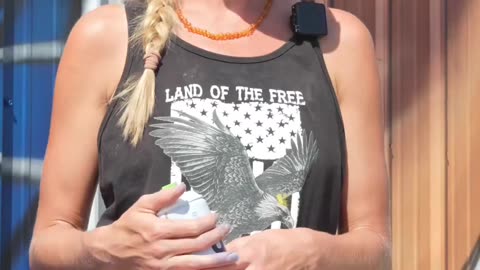 Patriot Muralist Erica Arndts Hopes to Give People a Sense of Peace 