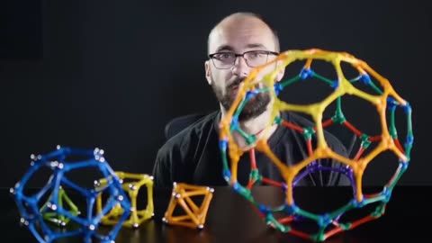 7 minutes of Vsauce HORRIBLY out of context