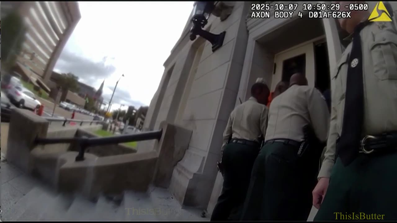 General Sessions Clerk, Shelby County deputy have confrontation on courthouse steps