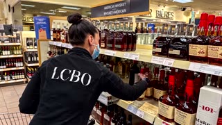 US alcohol pulled from Canadian liquor stores amid Trump tariffs