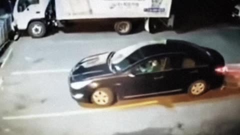 How They Kidnap Women in Parking Lots