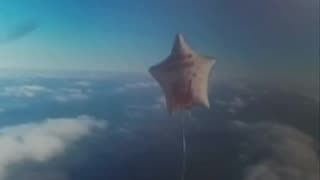 🎈Russian FPV drone operator attacks balloon with Ukrainian inscription in the