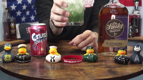 Frank Montoya - Ole Smoky Blackberry Whikey & Crush Back to the 80's Soda