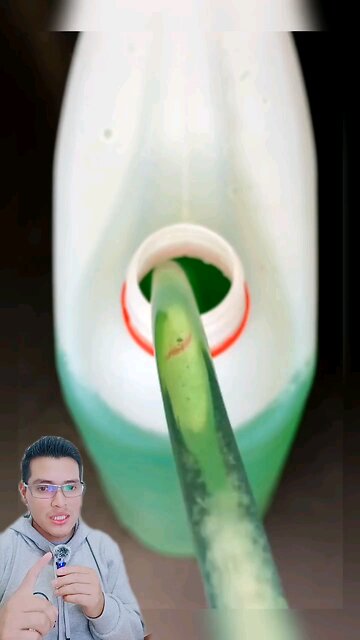 La mejor técnica para sacar pasar combustible...