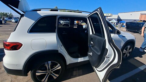 Mercedes EQS SUV Review – The Future of Luxury Electric Driving! ⚡🚙