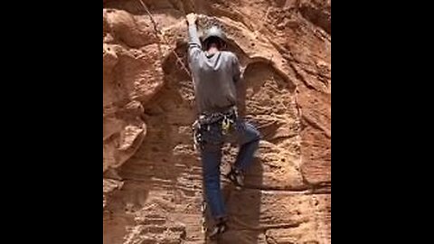 Red Rock TR Climbing Beta Series E30 (2025): Tortuga Tower: Tortuga Tower (5.11a)