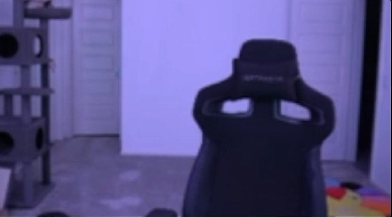 Lowtiergod now walks away from matches because not even a dashboard can protect him from The Salt.