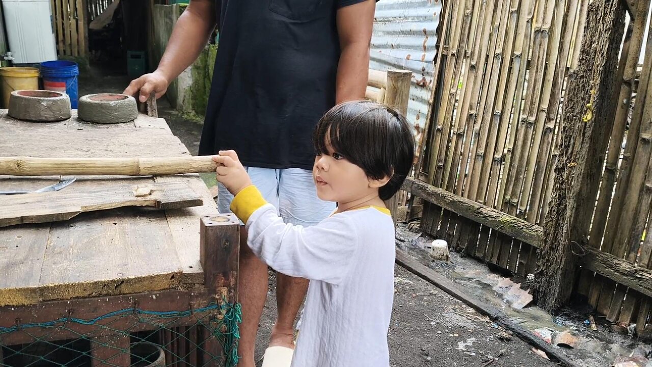 Misubay Si Grey Sa Iyang Piso