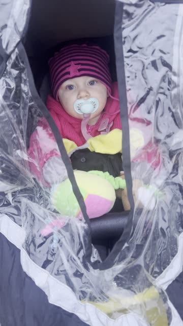 Rainy Day Stroller Walk ☔️👶 (Kayla’s Cozy Rain Cover)