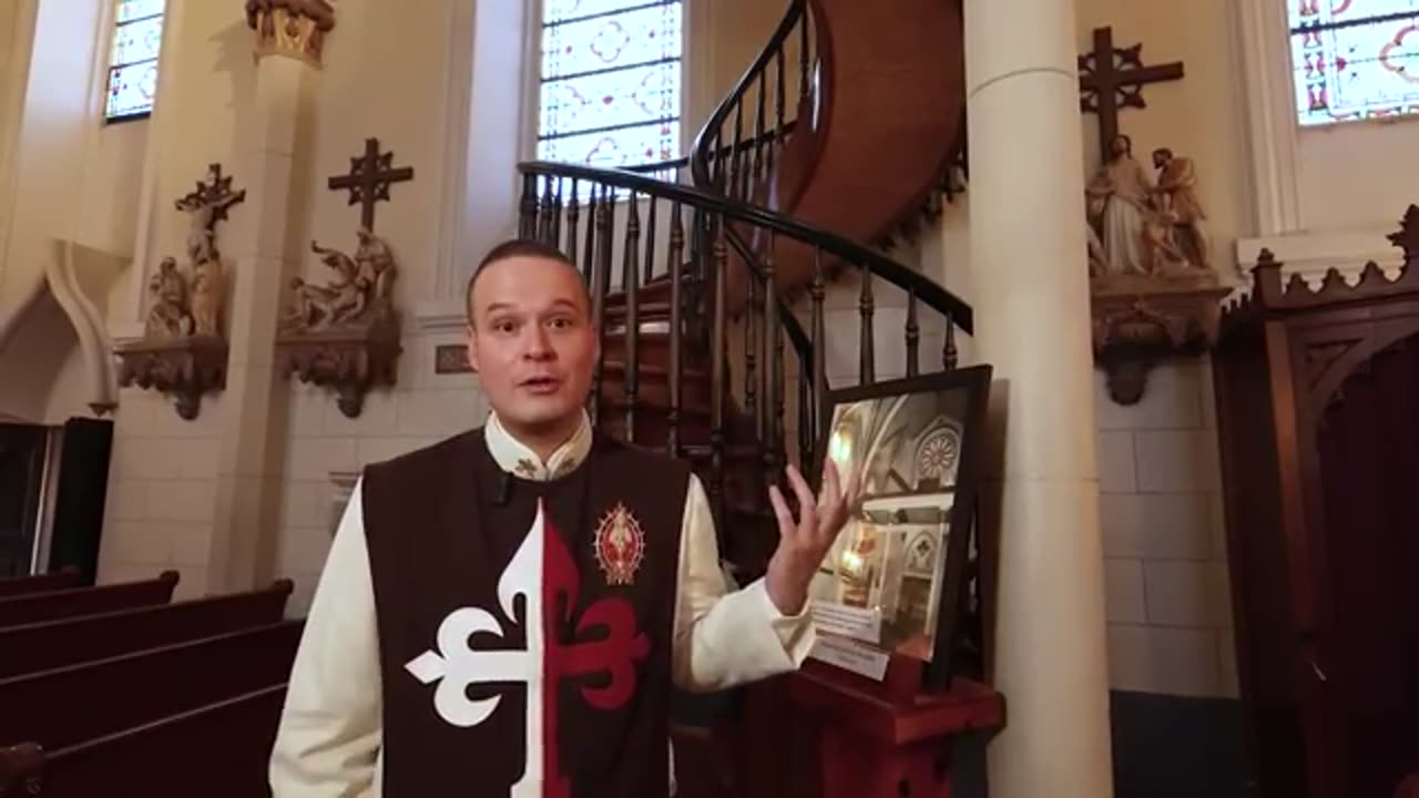 Descubre el secreto oculto de la ESCALERA de SAN JOSÉ