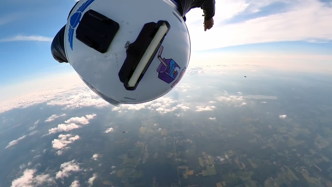 Wingsuit Collision Momentarily Knocks Instructor Unconscious