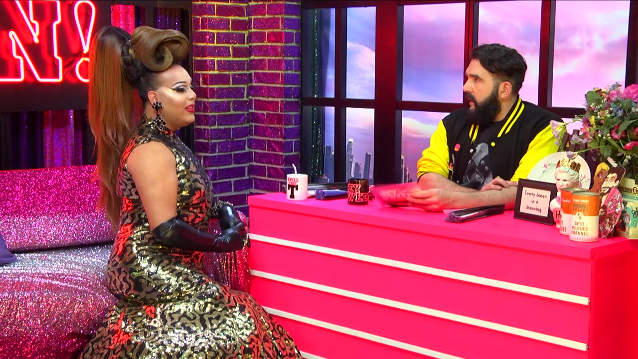ALEXIS MATEO on Look At Huh - Part 1 - AUS