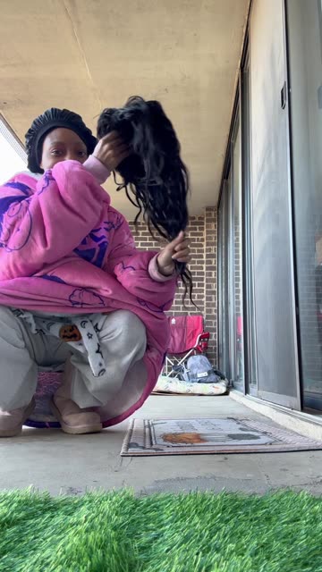 I Accidentally Froze My Wig