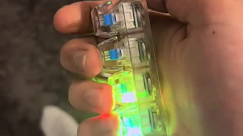 4 Key Keyboard Clicker Fidget Keychain, Stress Relief Anxiety Toy, Satisfying Tactile