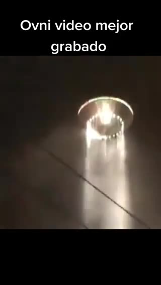 🛸 Les images d'OVNI les plus convaincantes à ce jour, personne ne peut les expliquer 👁️