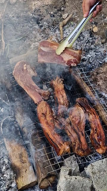 Filipino Style Grilled Pork in the Province 🇵🇭🔥 | Simple Province Life