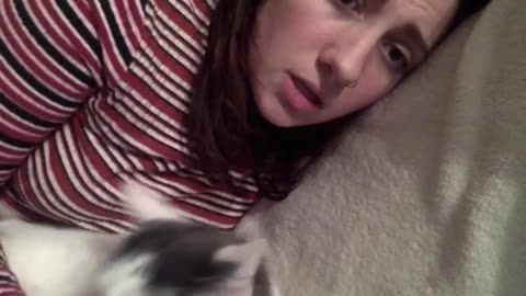Rowan Gannon: Tipsy singing to my cat at 2am 