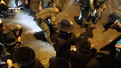 🇮🇱 This is how Israel treat Jews who oppose Zionism.