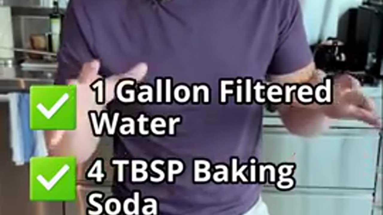 You need to wash off the wax coatings on your apples! Here’s why - NonToxicDad