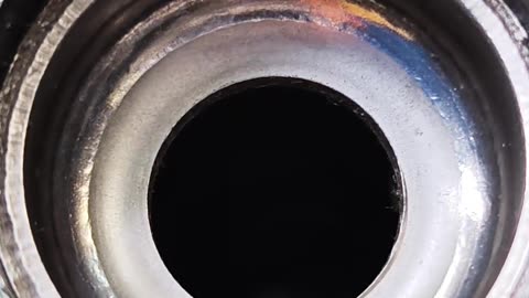 My bicycle wheel hub axle has broken. What is inside a bike wheel hub