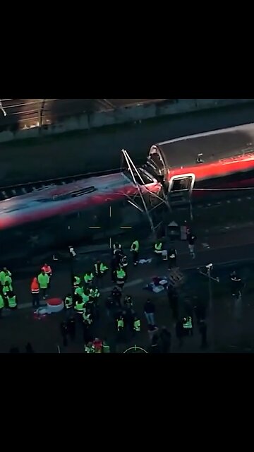 Imágenes aéreas revelan la magnitud del choque ferroviario en España