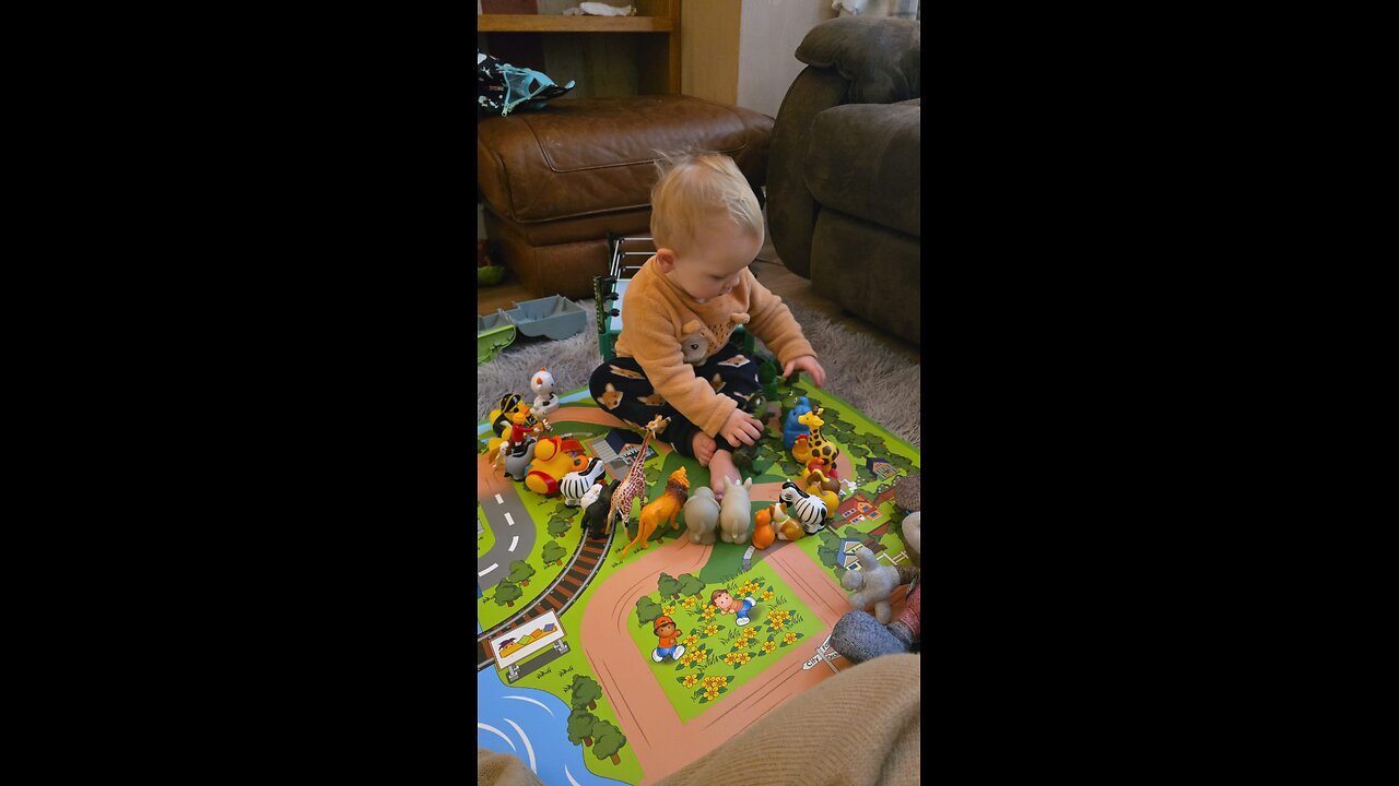 little roman o'c 💙 ❤