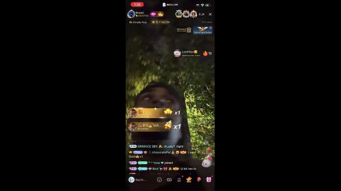 21 popped up at the door drunk, droski wont let her in 👀