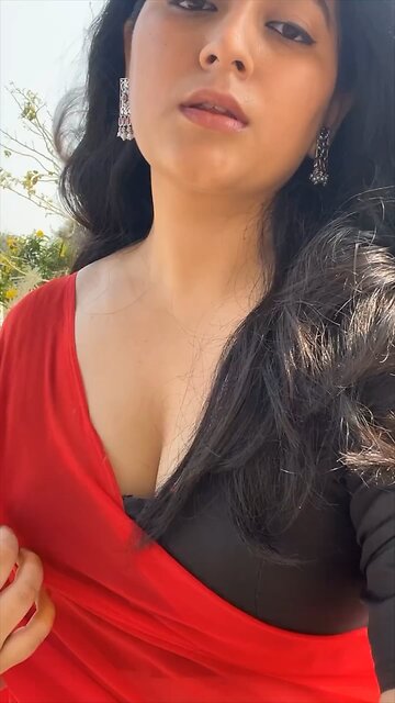 😘🔥Hot Indian stars 😍💦 Hot girl 💕😘 😘🔥Hot girl 💕😘Steamy hottie 😍💦 💦🥵Hot Bollywood actors