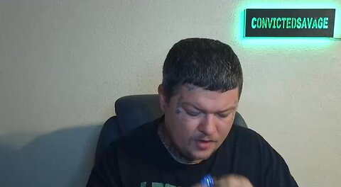 Eating warheads on stream 😂 pt 1