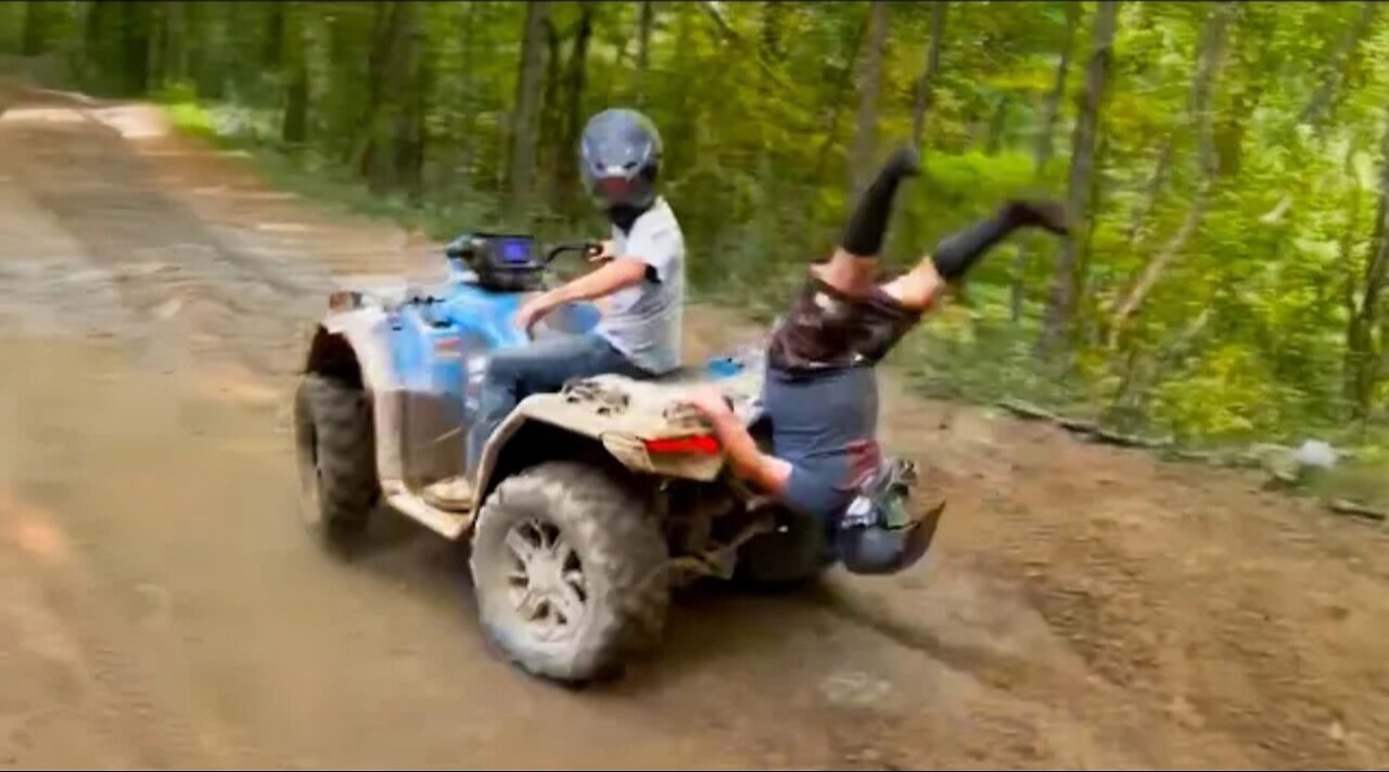 Best Fails of the week 😂 Most Epic Fails in Caught on camera