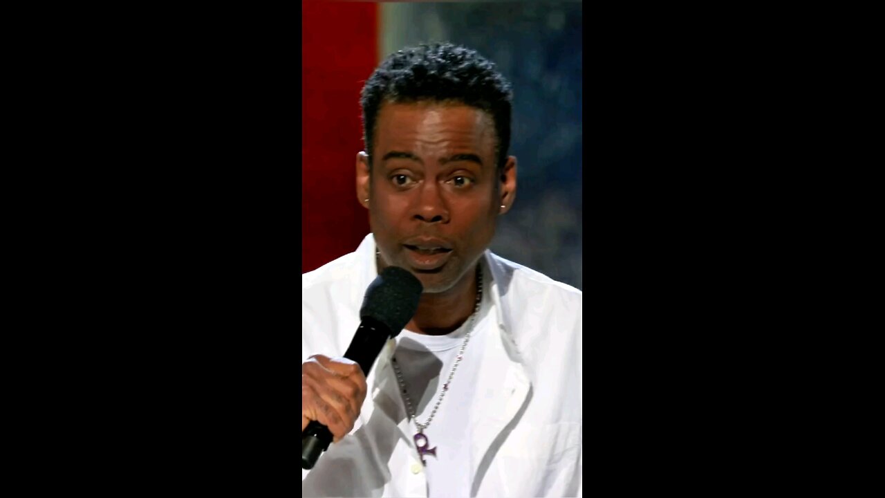 Funny moment of chris rock😂