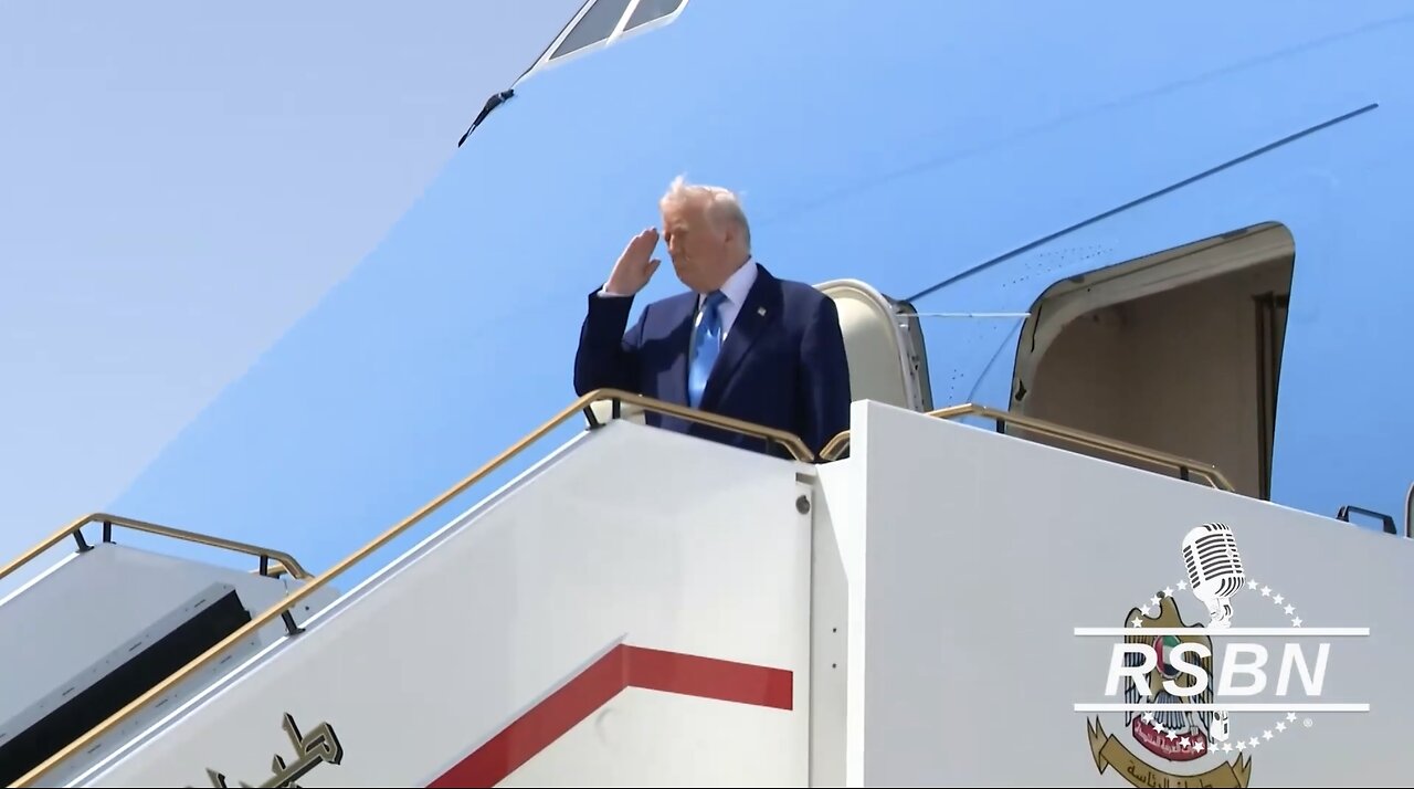 TRUMP❤️🇺🇸🥇🪽🕺AIR FORCE ONE DEPARTS U.A.E🤍🇺🇸🏅🪽🇵🇸🛫EN ROUTE TO AMERICA💙🇺🇸🏅🪽🛬🌎🏛️⭐️