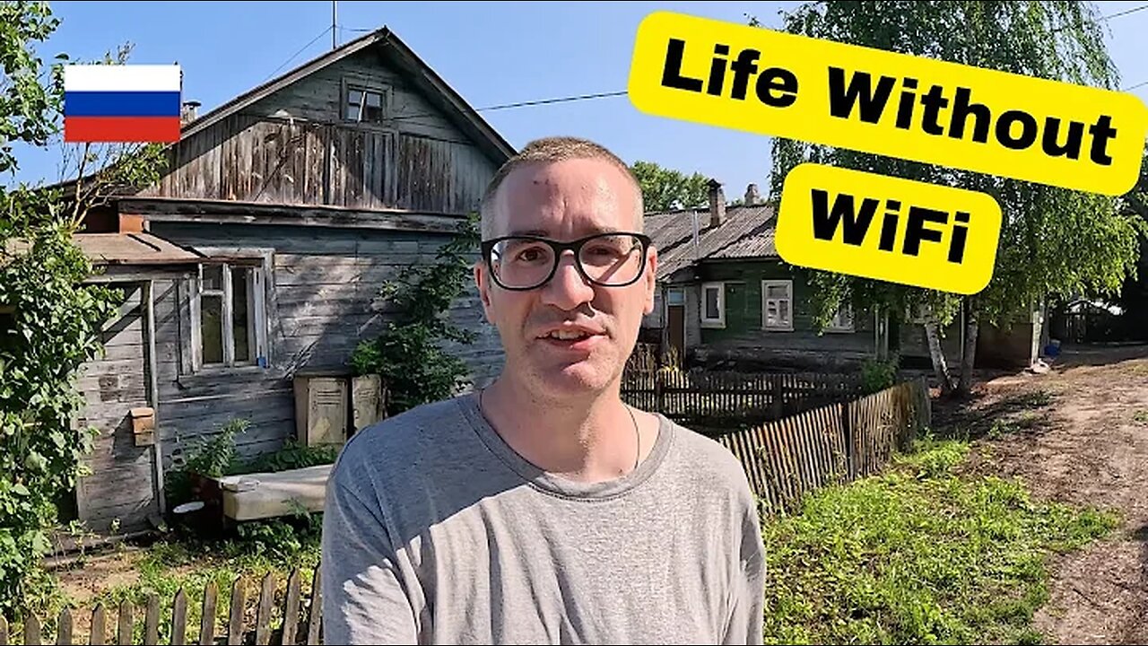 Foreigner Walks Alone in a Russian Village - Everyone Stares