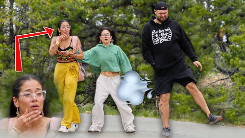 Funny FART Pranks at the Grand Canyon! There's a CRACK Here!!