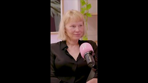 From fame to real life—Pamela tells it all