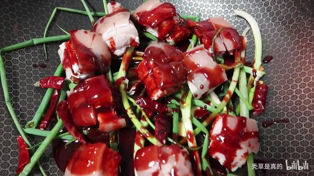 “The Dumbest Way to Make Dongpo Pork — But It Actually Worked!”