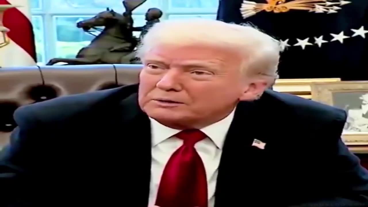 Trump's Reaction to a Reporter| Still Wearing a COVID mask in 2025 |Is going viral 😂